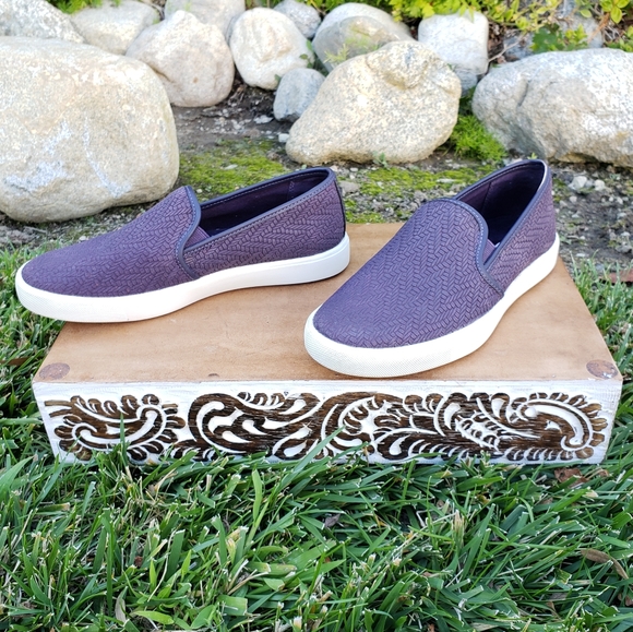 Under Armour Purple Suede Slip-on Sneakers - Picture 4 of 6
